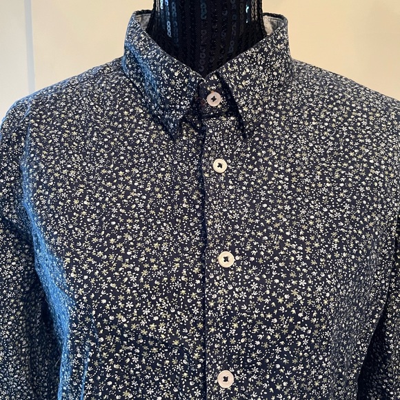 Level Ten Floral Print Long Sleeve Button Down Shirt Size Medium - Picture 2 of 10